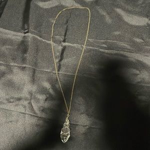 Women’s necklace